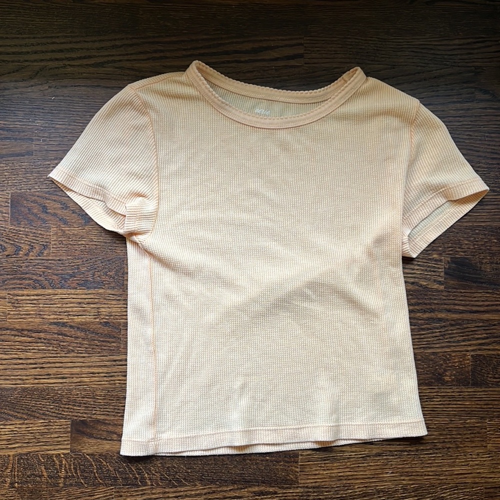 Like new aerie baby tee